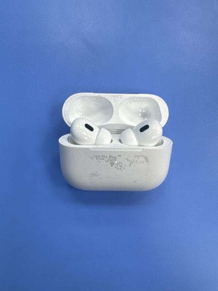 Купить Apple AirPods Pro 2 (A2931, A2698, A2699) в Иркутск за 9399 руб.