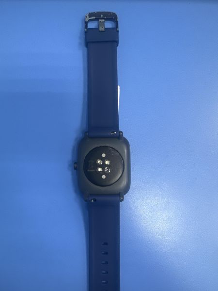 Купить Amazfit Bip U Pro (A2008) с СЗУ в Иркутск за 850 руб.