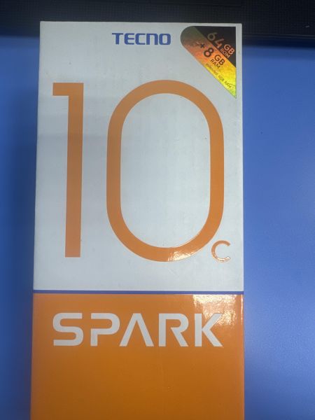 Купить TECNO Spark 10c 4/64GB (KI5m) Duos в Иркутск за 4599 руб.