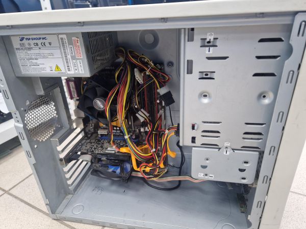 Купить Сборка Q9500, HD 7700 Series, 4GB RAM, SSD 60 GB в Иркутск за 2200 руб.