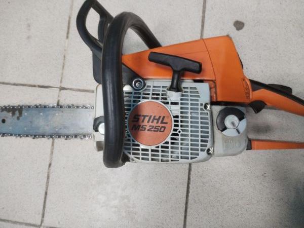 Купить STIHL MS 250 (MS 250 C) в Иркутск за 12999 руб.