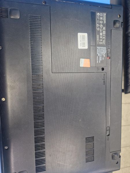 Купить Lenovo G50-70 59424960 (HD 8500M, RAM 6GB, HDD 500GB+SSD 128GB) в Иркутск за 6900 руб.