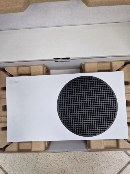 Купить Microsoft Xbox Series S 512GB (1883) в Иркутск за 19000 руб.