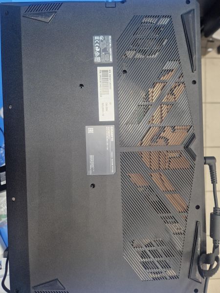 Купить GIGABYTE G7 в Иркутск за 61100 руб.