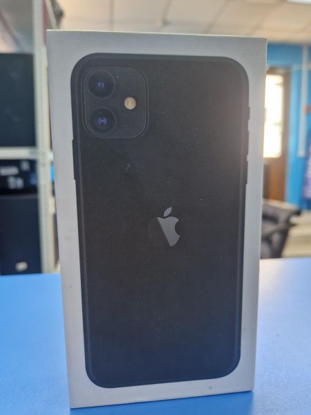 Купить Apple iPhone 11 64GB в Иркутск за 9600 руб.