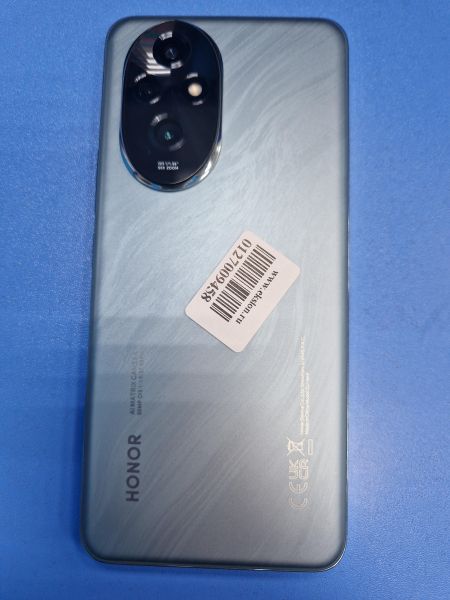 Купить Honor 200 8/256GB (ELI-NX9) Duos в Иркутск за 25650 руб.