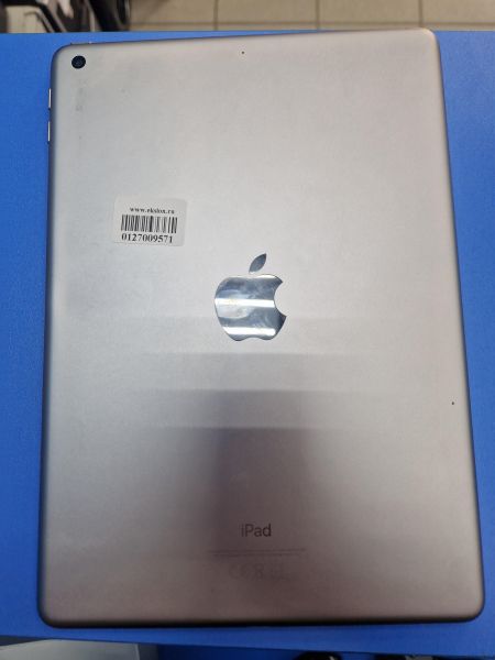 Купить Apple iPad 6 2018 32GB (A1893 MR7F2) (без SIM) в Иркутск за 6200 руб.