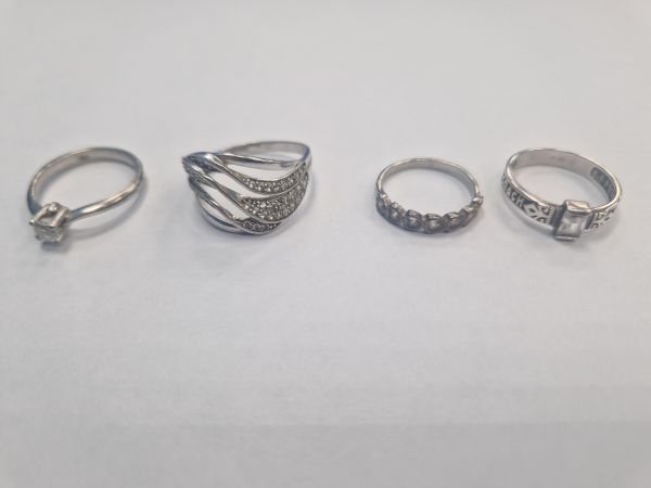 Купить Лом или горсть серебро 925 10,08g, вес изделия 10.93g в Иркутск за 800 руб.