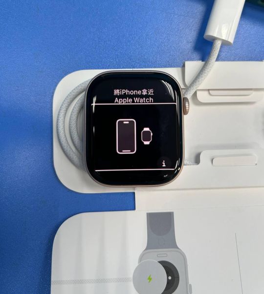 Купить Apple Watch Series 10 46mm (A2999) с СЗУ в Иркутск за 24800 руб.
