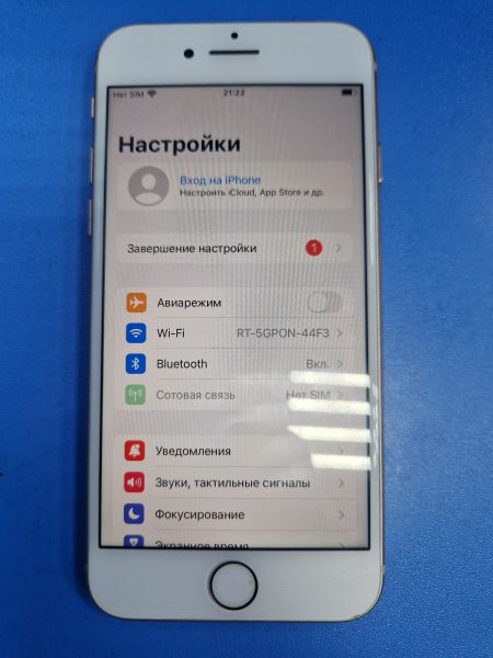 Купить Apple iPhone 8 64GB в Иркутск за 4000 руб.