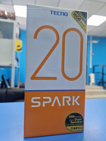 Купить TECNO Spark 20 8/256GB (KJ5n) Duos в Иркутск за 3300 руб.