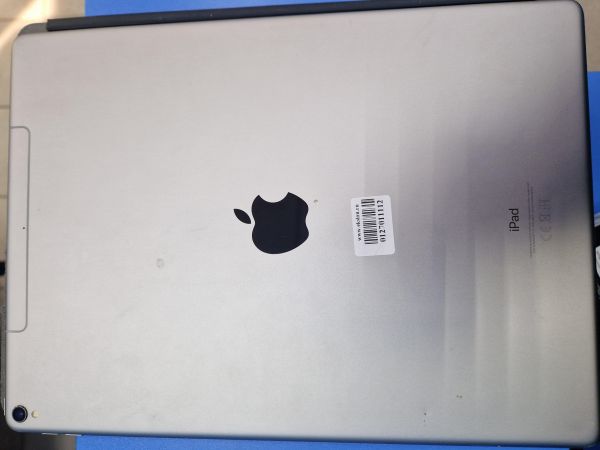 Купить Apple iPad Pro 2 2017 256GB (A1671) (с SIM) в Иркутск за 22600 руб.