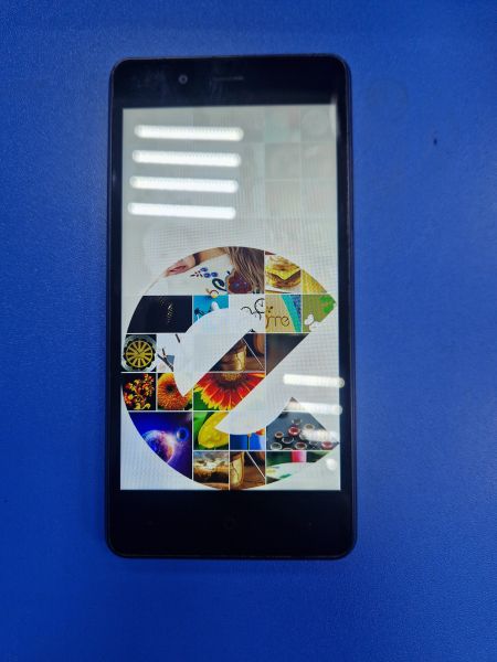 Купить Highscreen ICE 2 Duos в Иркутск за 900 руб.