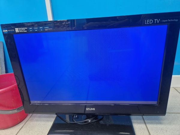 телевизор Izumi TLE26H400B в Иркутск