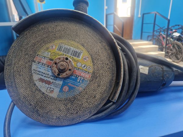 Купить Bosch GWS 24-230 JH Professional в Иркутск за 4000 руб.