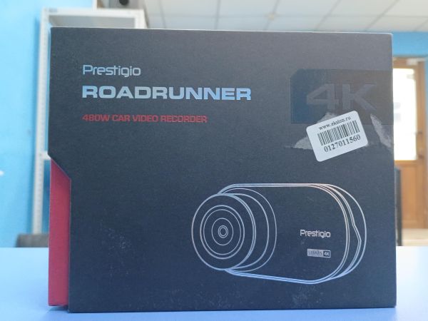 видеорегистратор Prestigio RoadRunner 480W с СЗУ в Иркутск