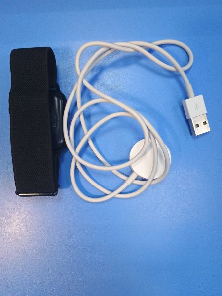 умные часы и браслеты Apple Watch SE 2 44mm (A2723) с СЗУ в Иркутск