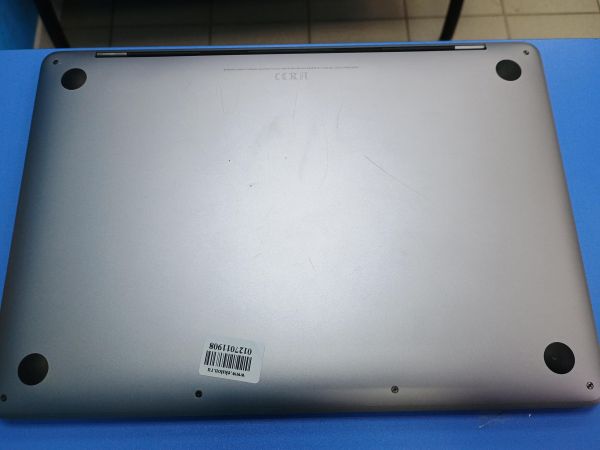ноутбук Apple MacBook Pro 13 2017 8/128GB (A1708, Iris Plus 640) в Иркутск