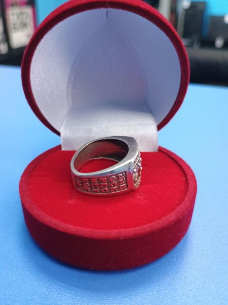 серебряное кольцо Кольцо серебро 925 7,90g, вес изделия 8.45g, размер 16 в Иркутск