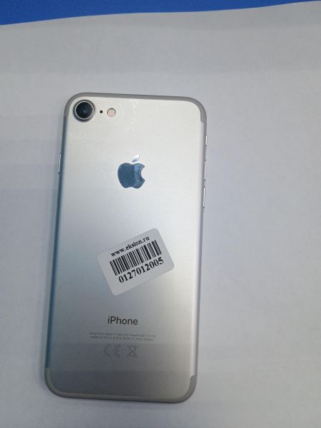 сотовый телефон Apple iPhone 7 32GB в Иркутск
