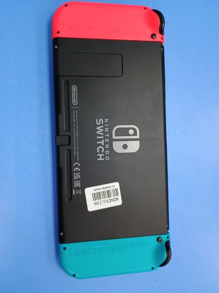 игровая приставка Nintendo Switch HAC-001(-01) в Иркутск