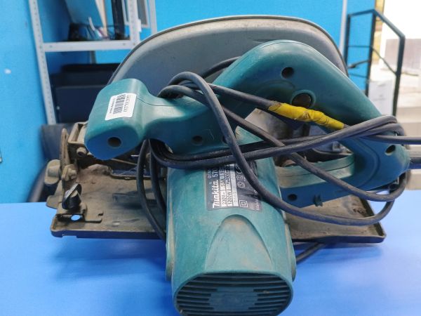 дисковая пила сетевая Makita 5704R в Иркутск