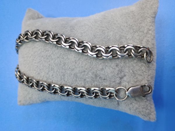 серебряный браслет Браслет серебро 925 13,28g, вес изделия 13.28g, длина 19 см, 00 нет камней в Иркутск