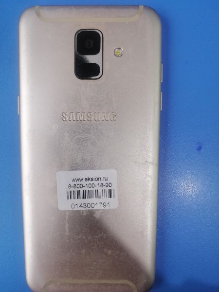 Купить Samsung Galaxy A6 2018 3/32GB (A600FN) Duos в Иркутск за 1799 руб.