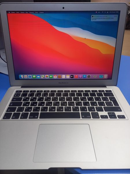 Купить Apple MacBook Air 13 (A1466, 4/256GB) в Чита за 9400 руб.