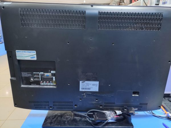 Купить Samsung LE32B350F1W в Чита за 3200 руб.