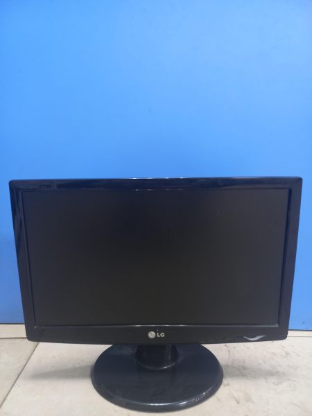 Купить LG Flatron D2342P в Чита за 1600 руб.