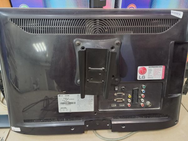 Купить LG 22LV2500 в Чита за 3300 руб.