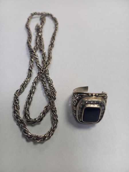 Купить Лом или горсть серебро 925 27,36g, вес изделия 29.74g в Чита за 1950 руб.