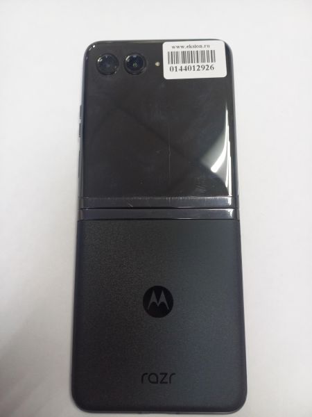 Купить Motorola Razr Plus 2023 8/256GB (XT2321-3) Duos в Чита за 30500 руб.