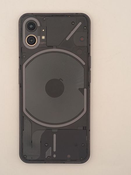 Купить Nothing Phone 1 8/256GB (A063) Duos в Чита за 14200 руб.