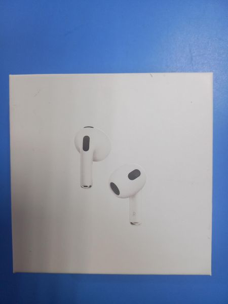 Купить Apple AirPods 3 (A2564, A2565, A2566) в Чита за 4600 руб.