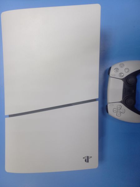 Купить Sony PlayStation 5 Slim 1TB (CFI-2002) в Чита за 46300 руб.