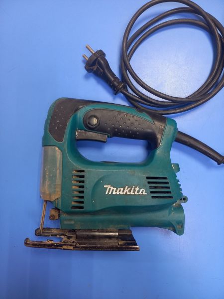 электролобзик Makita 4327 в Чита