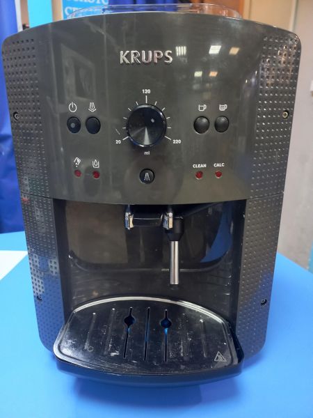 Купить Krups Essential EA810B70 в Чита за 18100 руб.