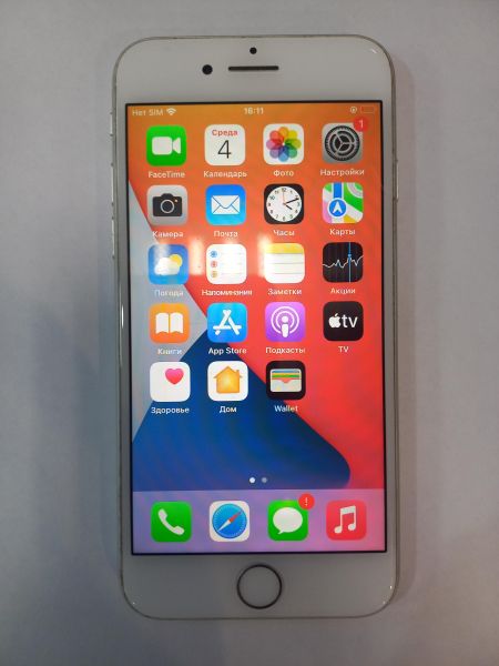 Купить Apple iPhone 8 64GB в Чита за 5400 руб.