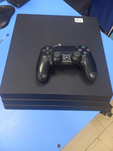 игровая приставка Sony PlayStation 4 Pro 1TB (CUH-7008B) в Чита