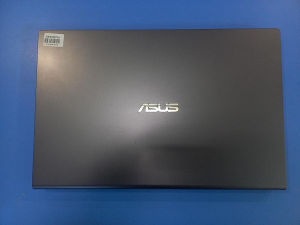 ноутбук ASUS VivoBook R521FL-BR103T в Чита