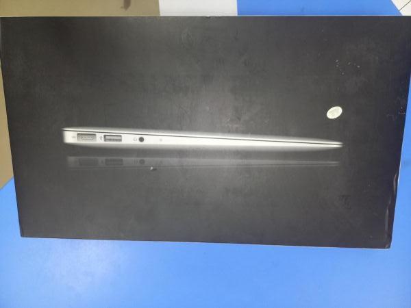 ноутбук Apple MacBook Air 11 Mid 2011 2/64GB (A1370) в Чита
