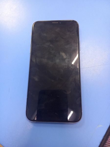 сотовый телефон Apple iPhone X 256GB в Чита