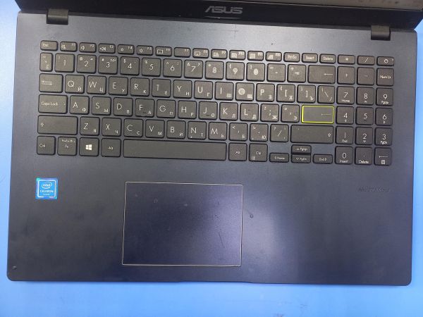 ноутбук ASUS Laptop R522MA-BR021 в Чита