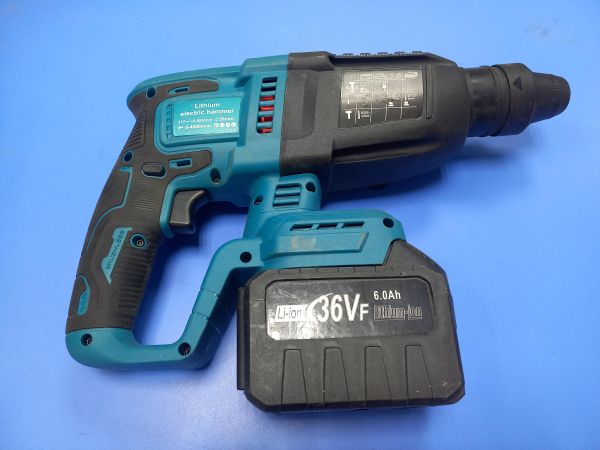перфоратор аккумуляторный Реплика Makita Hammer с СЗУ в Чита
