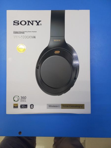 беспроводные наушники Sony WH-1000XM4 в Чита