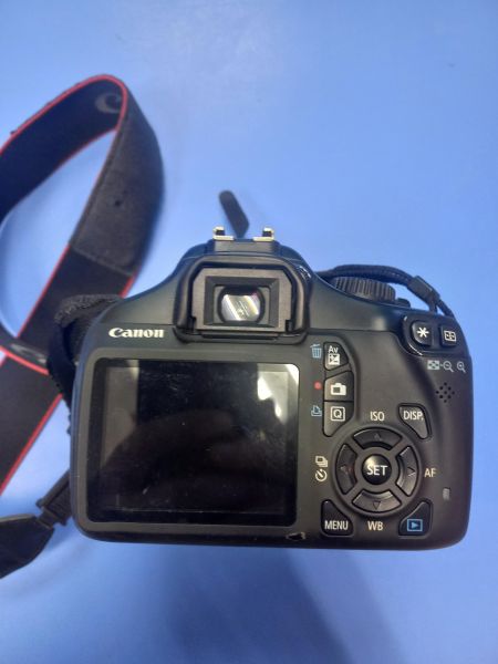 фотоаппарат Canon EOS 1100D (DS126291) Kit с СЗУ в Чита