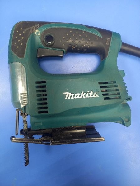 электролобзик Makita 4327 в Чита