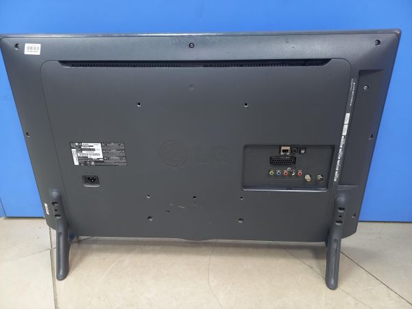 телевизор LG 32LB580U в Чита